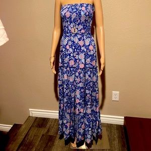 Strapless maxi dress. New with tags! Design in Australia. Casual and tasteful.